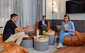 Aparthotel Adagio London City East